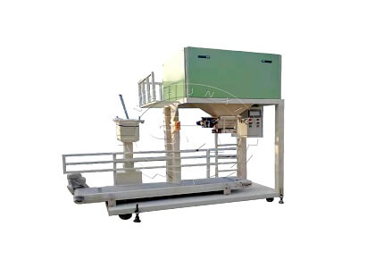 Compost fertilizer bagging equipment